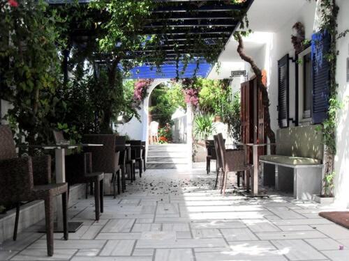 Helliniko Studios Páros Exterior foto